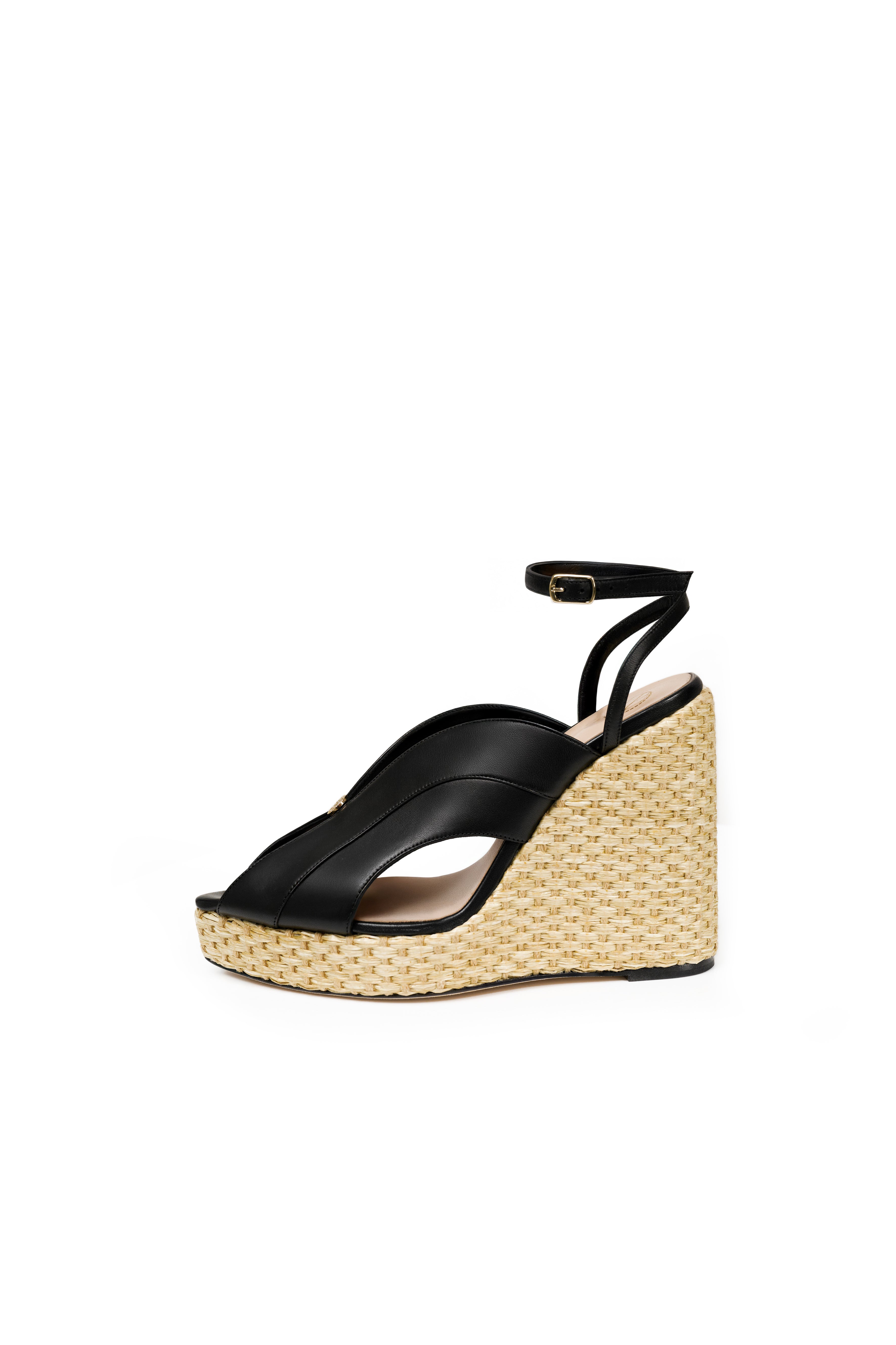 Anya Wedge in Black