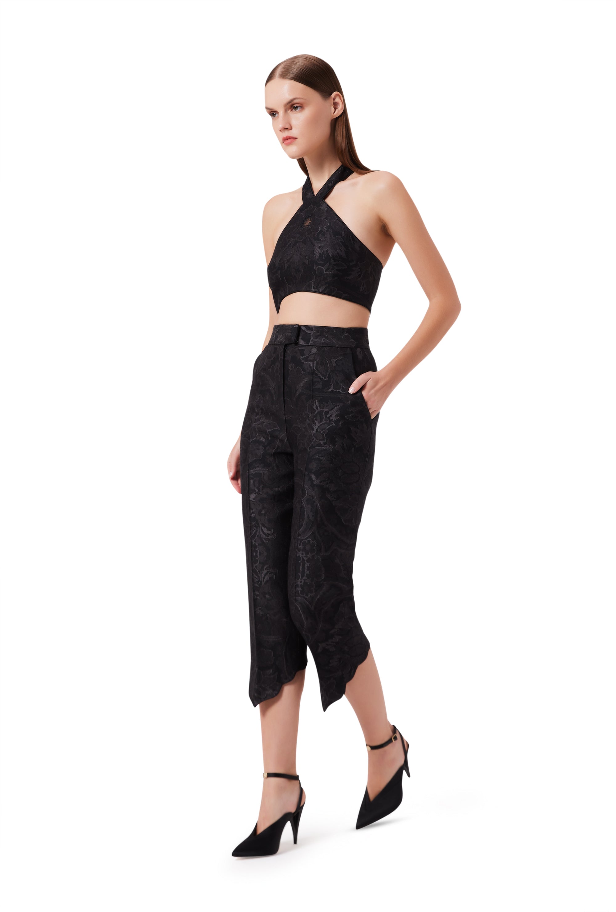 Anahata Cropped Top in Black Elysium